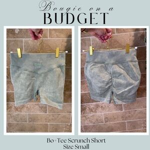 Bo+Tee Women's Athletic Scrunch Shorts - Green